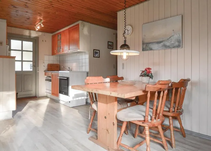 Casa de Férias Three-bedroom In Hemmet